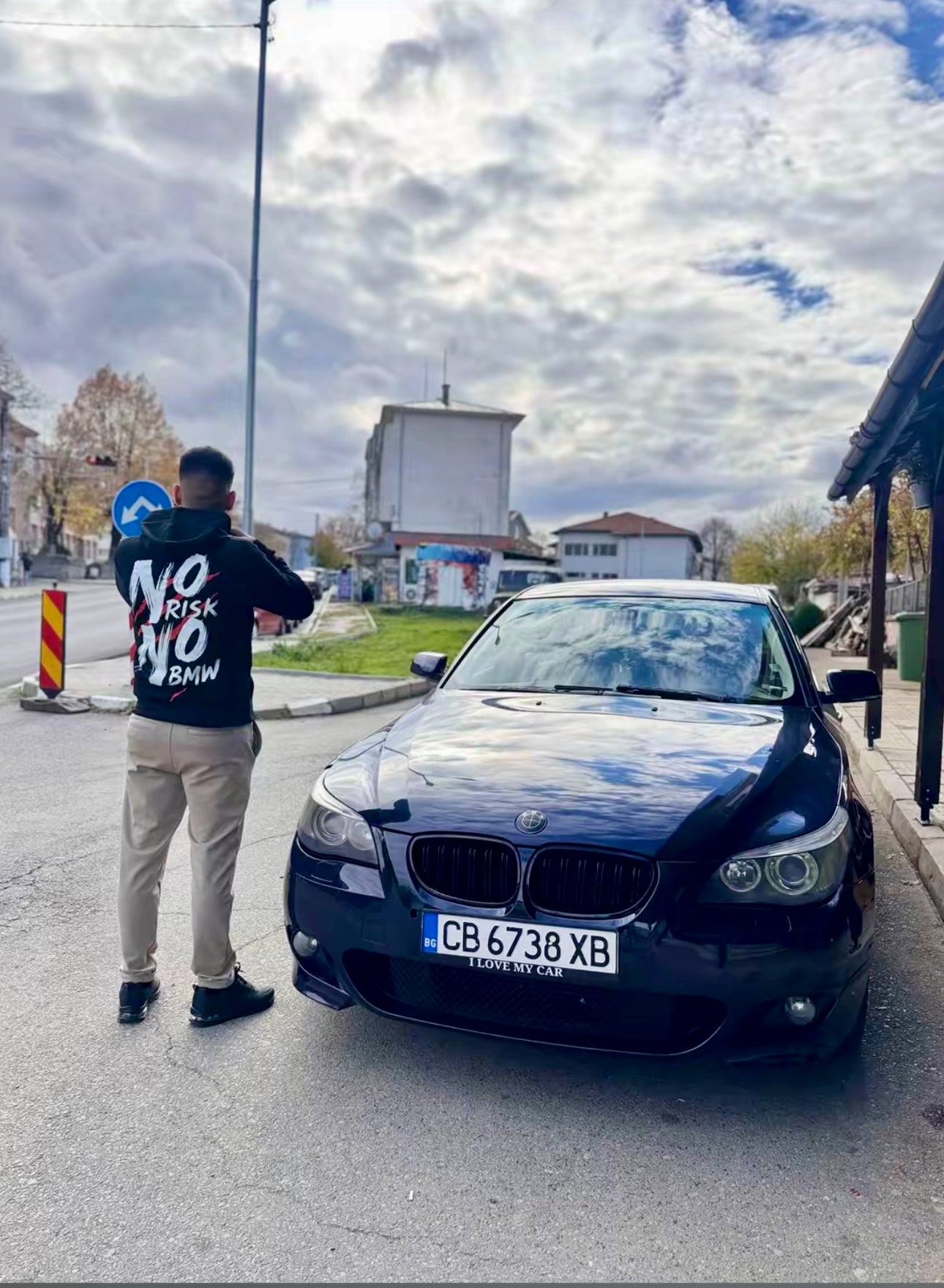 Суичър "No Risk No BMW – Beast Edition"