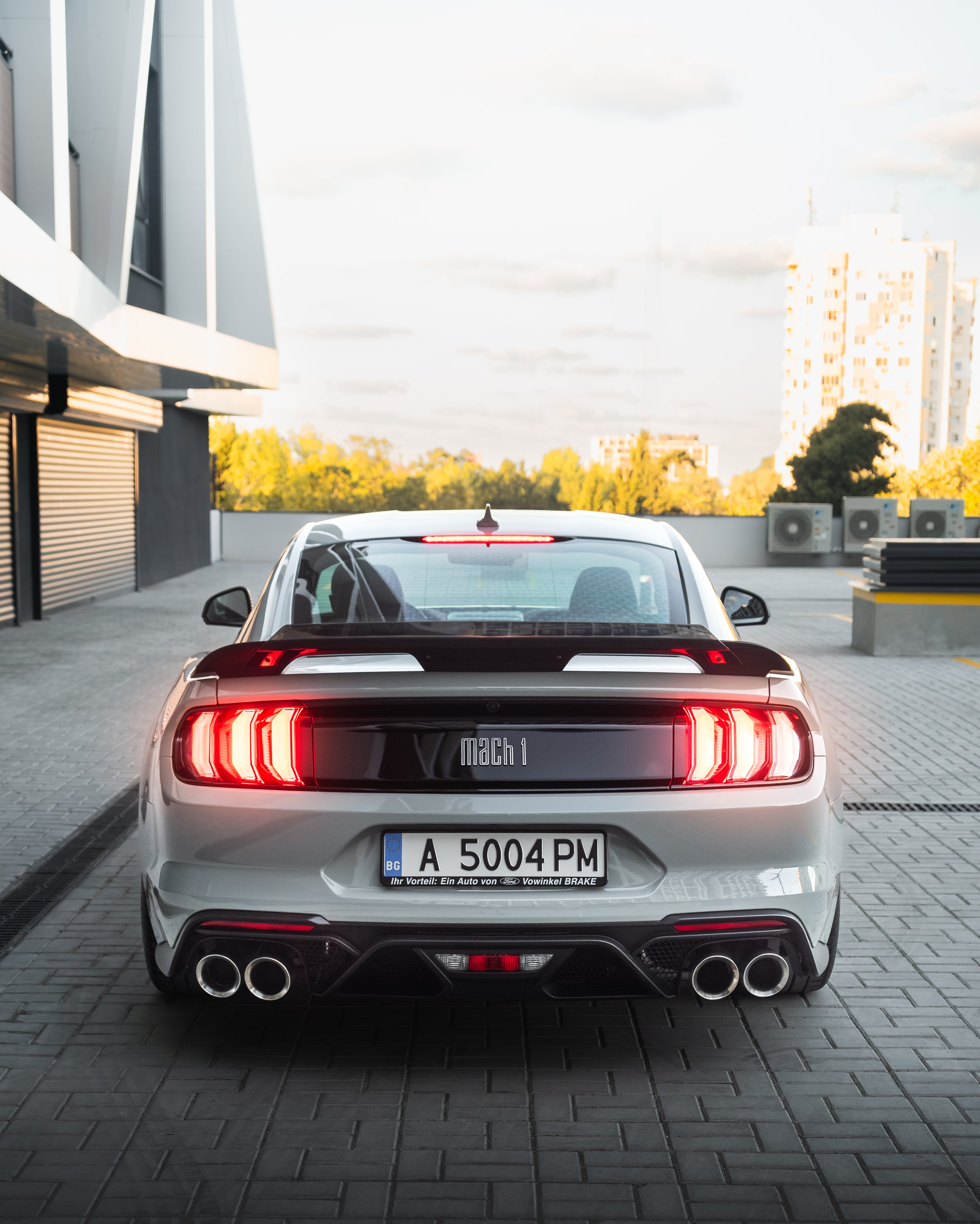 Фотосесия с твоя автомобил – София