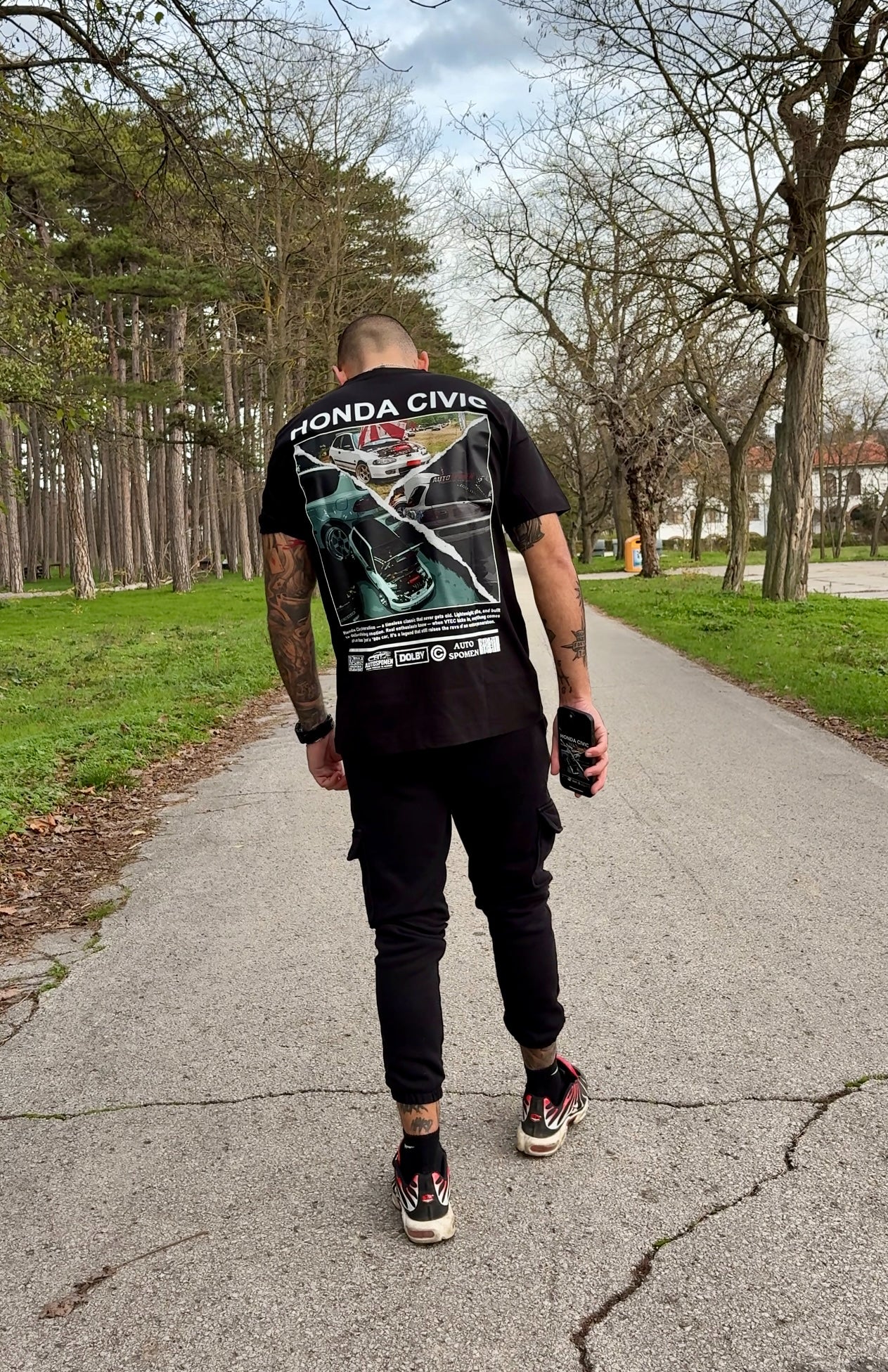 Персонализирана тениска ( Цветен дизайн )