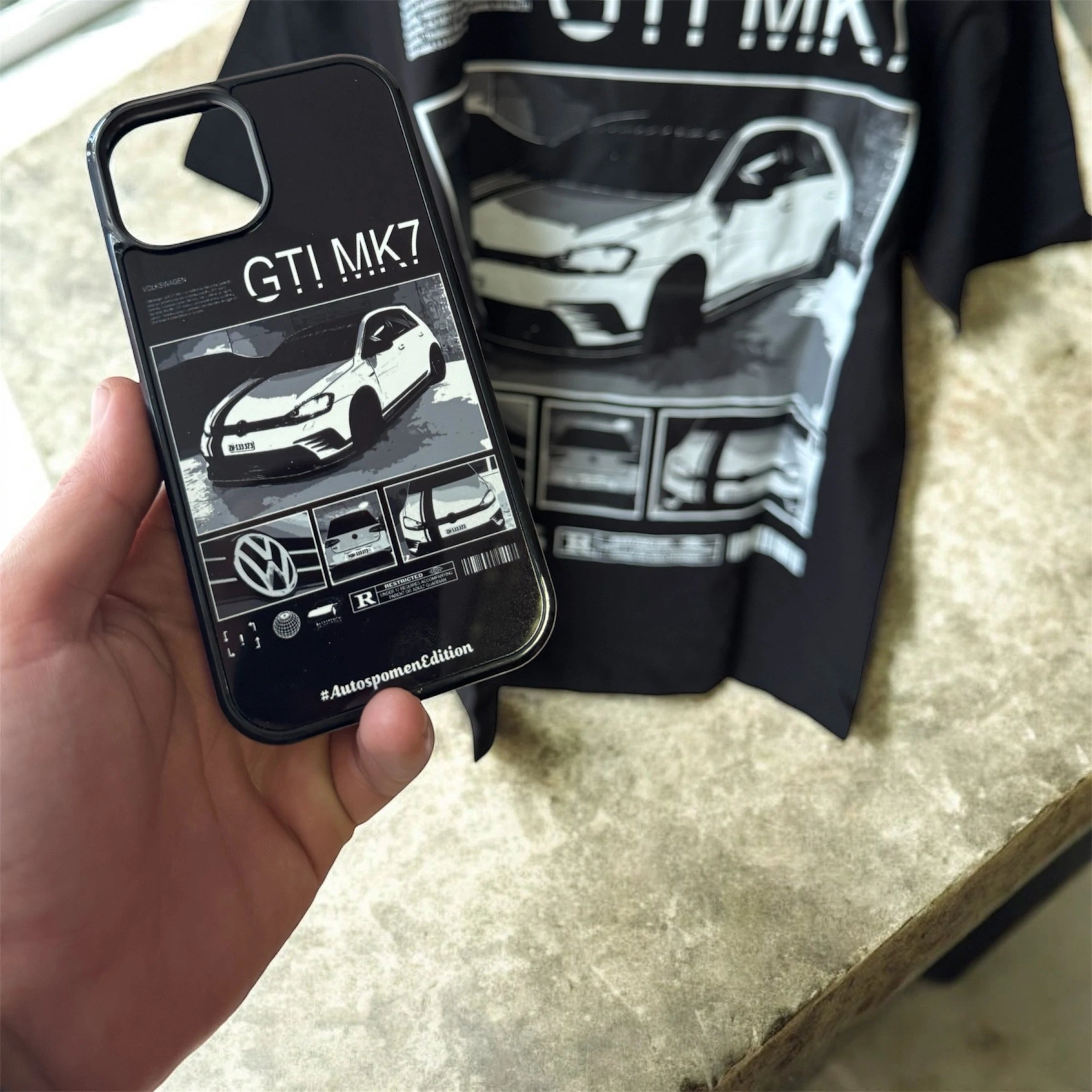 Персонализиран МЕГА Комплект: Тениска + кейс + постер по твоя кола